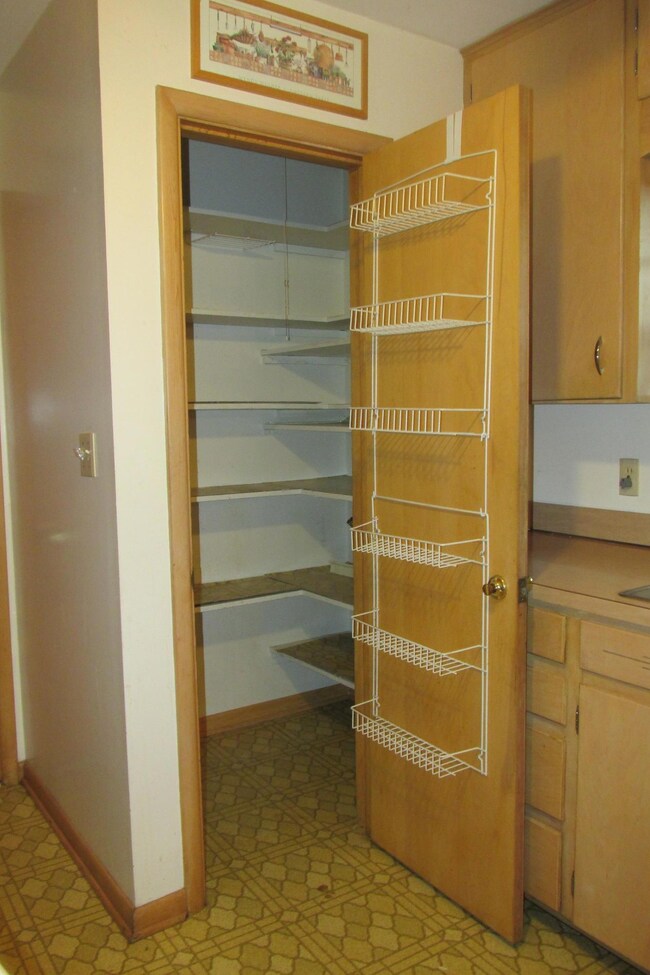 Walk in Pantry