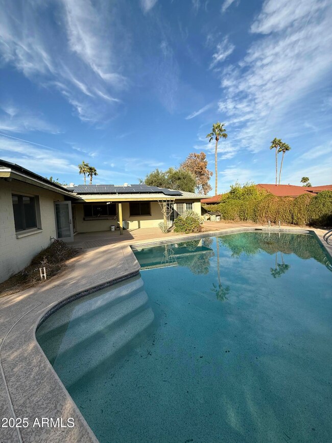 8311 E Vía de Sereno, Scottsdale, AZ 85258 - photo 2