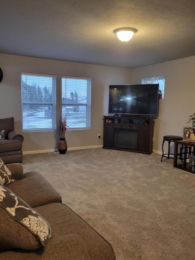 4 - living room
