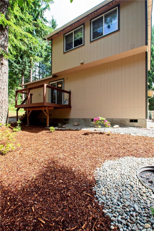 22143 Bluewater Dr SE, Yelm, WA 98597 - photo 5