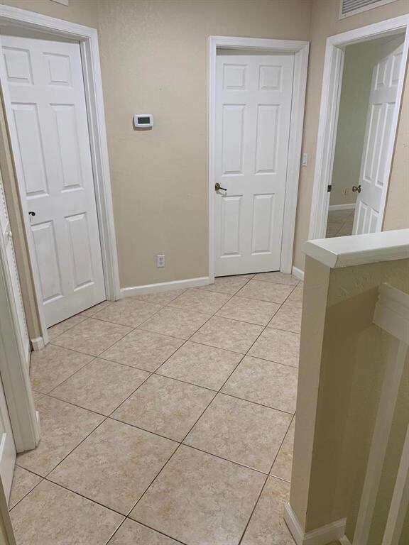 2338 Center Stone Ln, Riviera Beach, FL 33404 - photo 7