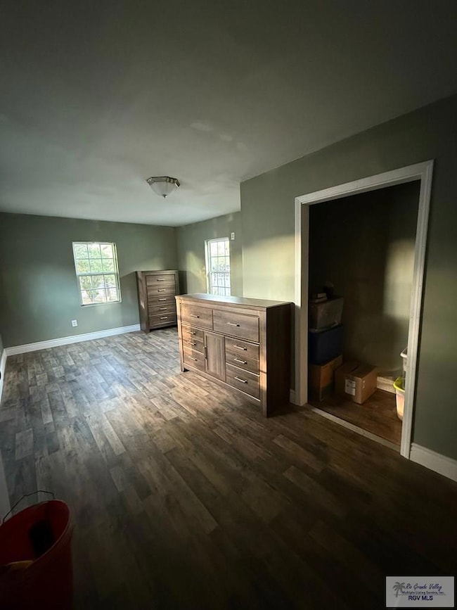 1009 S Dakota St, Harlingen, TX 78552 - photo 4