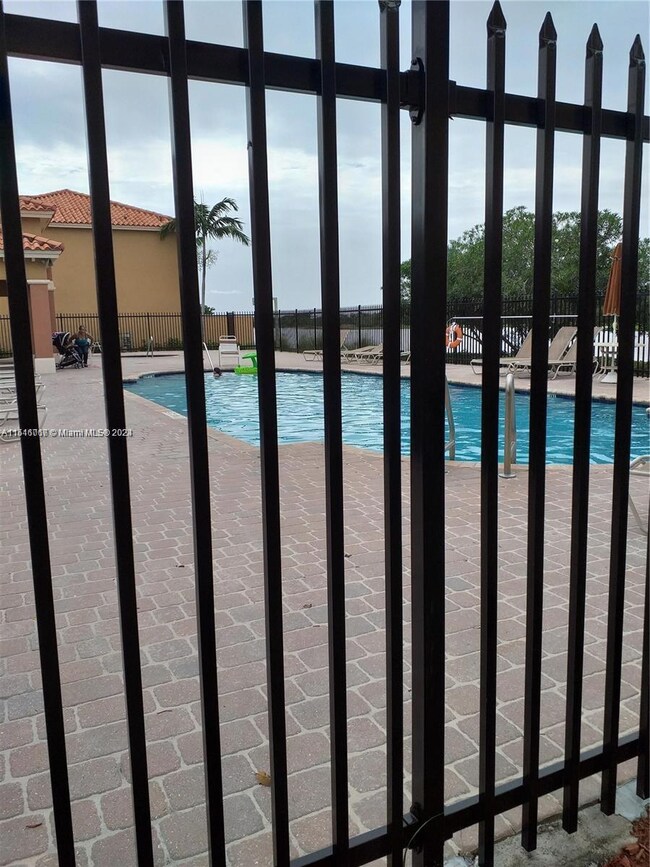 10641 SW 8th St unit 2405, Pembroke Pines, FL 33025 - photo 7