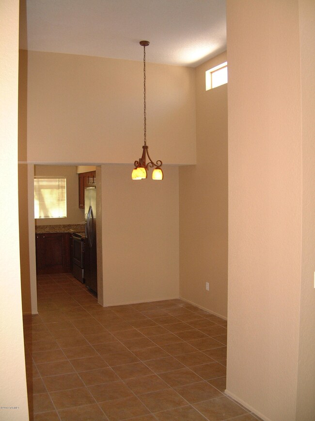 3816 N Pasatiempo Place, Tucson, AZ 85705 - photo 6