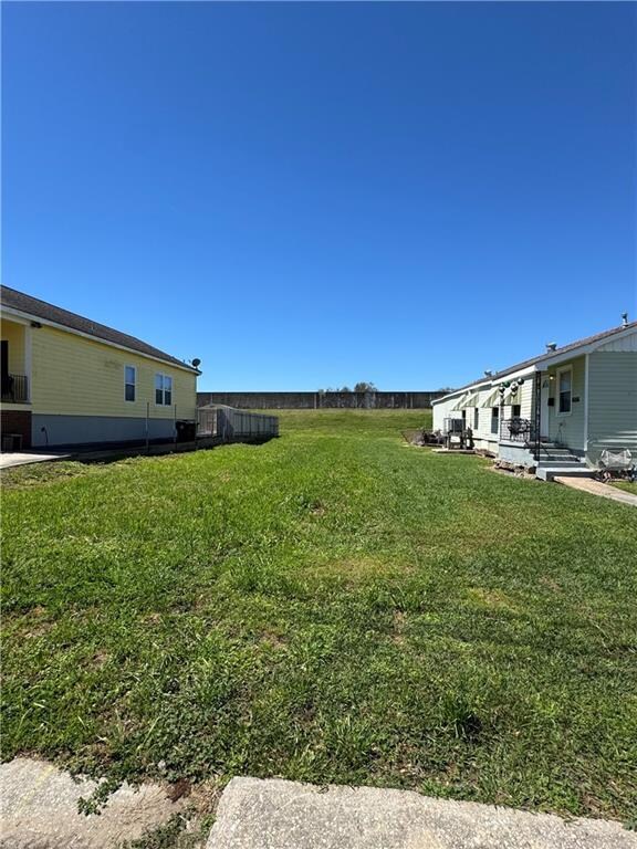 6052 Warrington Dr, New Orleans, LA 70122 - photo 4