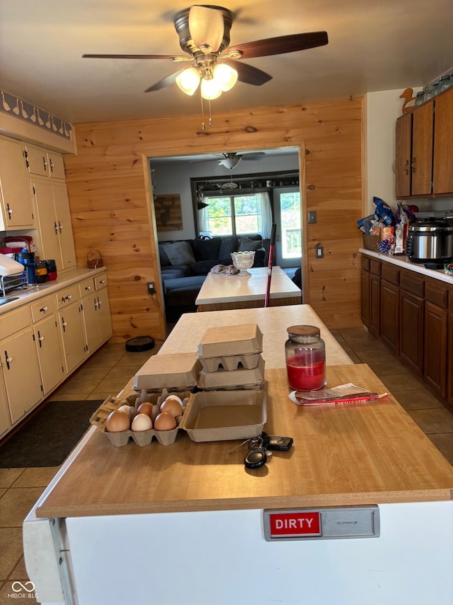 6951 W 450 S, Columbus, IN 47201 - photo 7