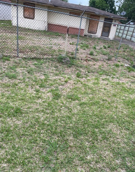 608 Blue Bell Rd, Houston, TX 77037 - photo 2