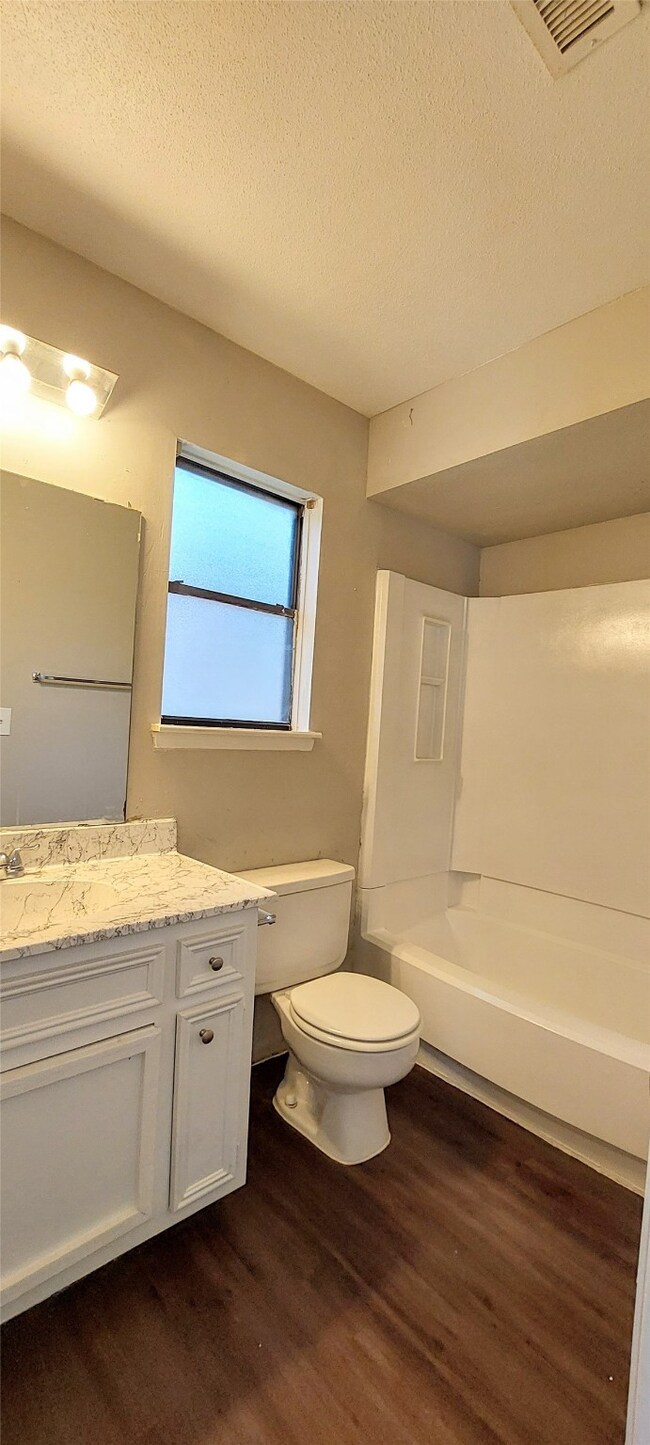 7903 Woodsman Trail, Houston, TX 77040 - photo 7