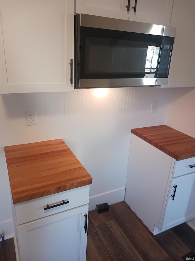 312 W Green St, Butler, IN 46721 - photo 7