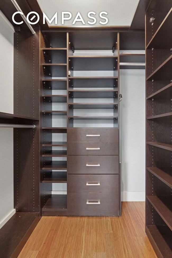 305 W 16th St unit 5F, New York, NY 10011 - photo 6