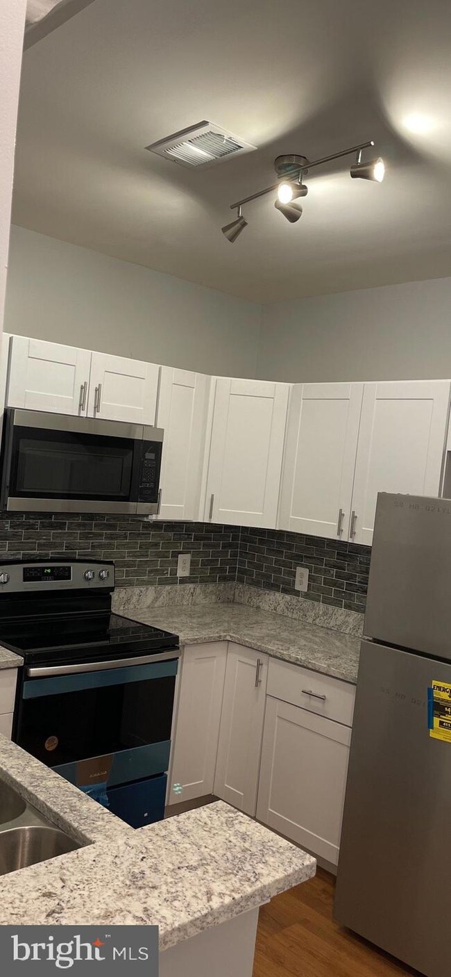 4551 Strutfield Ln unit 4235, Alexandria, VA 22311 - photo 4