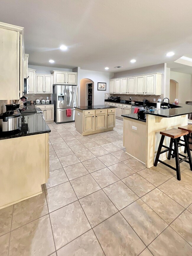 Open kitchen
