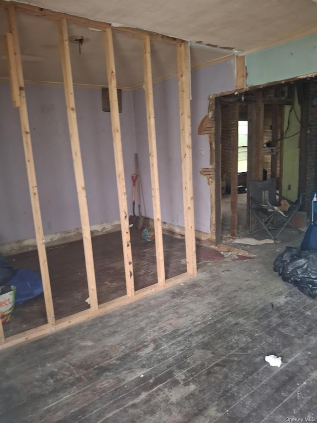 74 Elizabeth St, Amsterdam, NY 12010 - photo 7