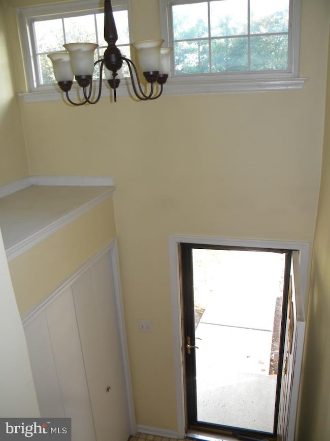 230 Mill Run Ct, Hightstown, NJ 08520 - photo 3