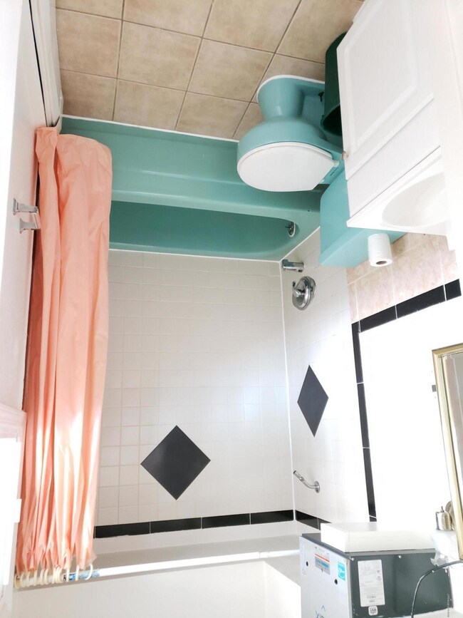 3003 Wendys Way unit 7, Anchorage, AK 99517 - photo 4