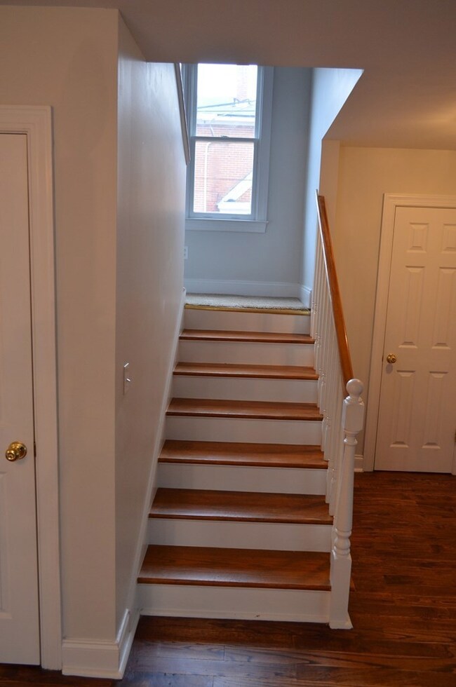 853 Tatnall St, Macon, GA 31201 - photo 4