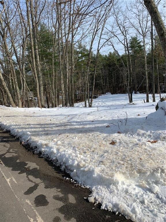 775 Middlesex Rd, Topsham, ME 04086 - photo 2