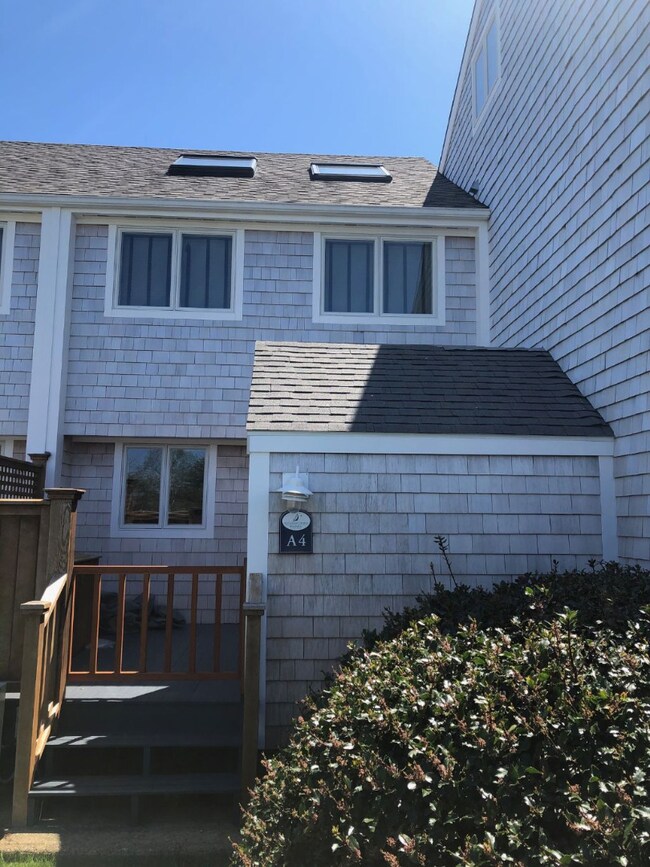 459 Katama Rd unit A4, Edgartown, MA 02539 - photo 3