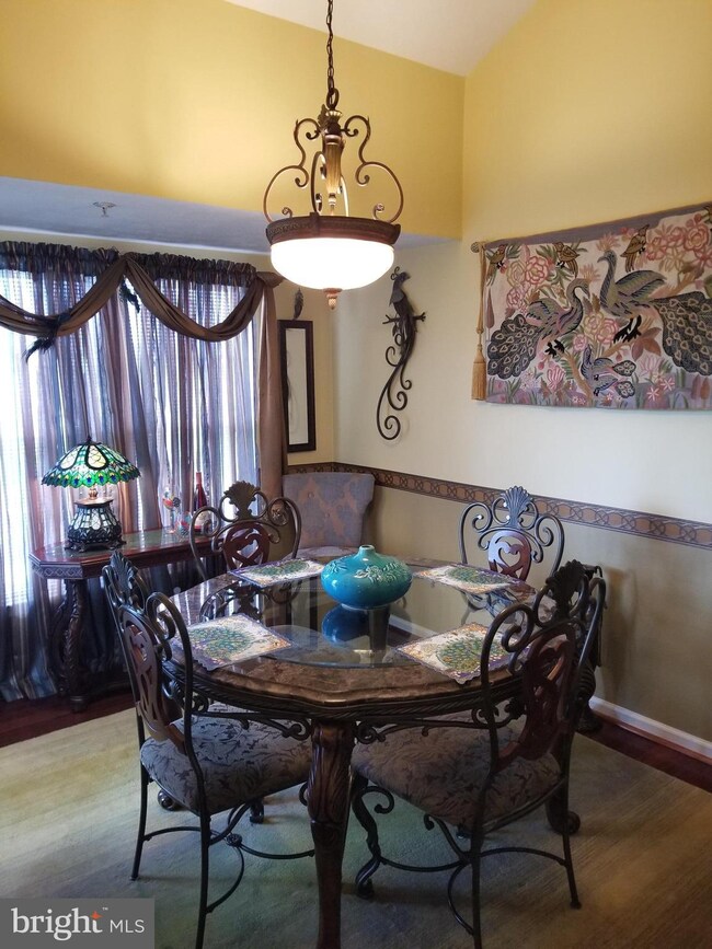 5366 Glenthorne Ct unit 5366, Baltimore, MD 21237 - photo 7