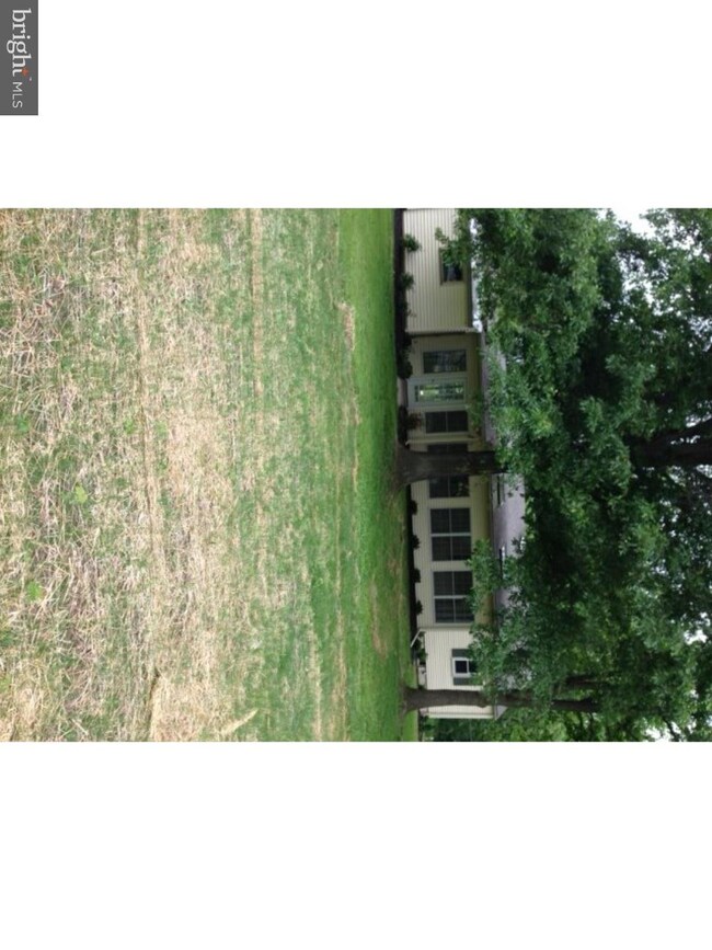 610 Orchard Rd, Sellersville, PA 18960 - photo 3