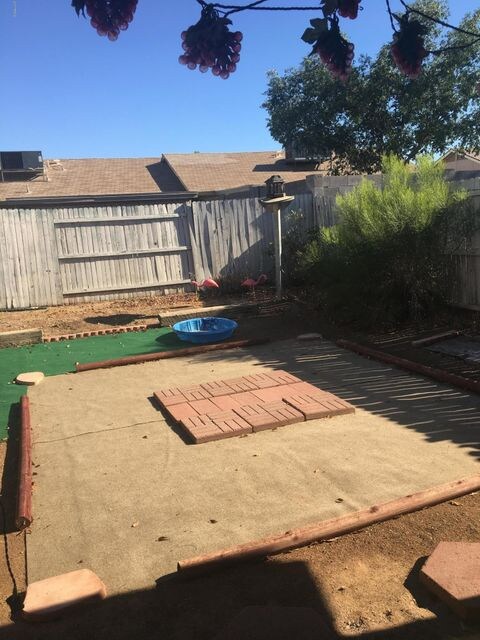 Yard 2