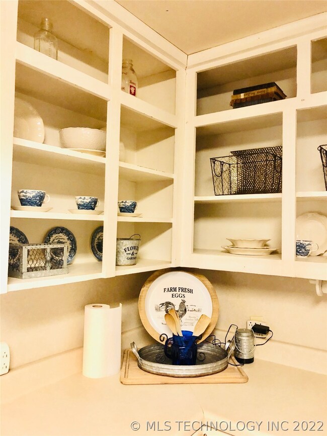 KITCHEN HAS LOTS OF STORAGE.
