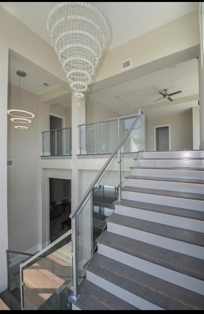 4223 Charleston St, Houston, TX 77021 - photo 7