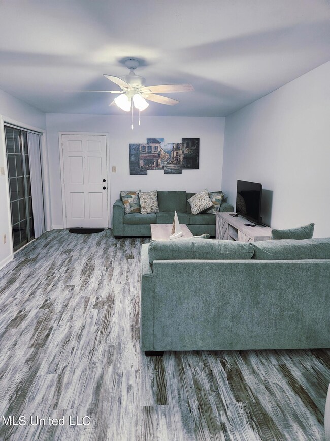 5155 Wayneland Dr unit F3, Jackson, MS 39211 - photo 6