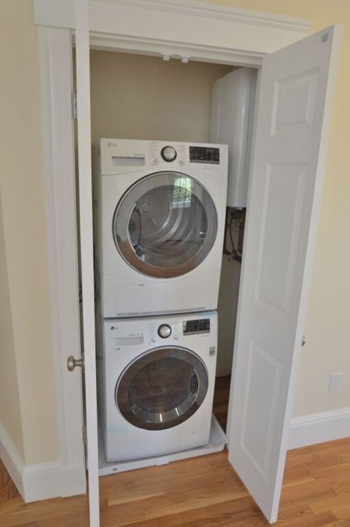 8 Draper St unit 3, Dorchester, MA 02122 - photo 5