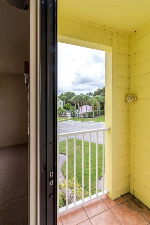 1130 3rd Ave unit 204, Vero Beach, FL 32960 - photo 5