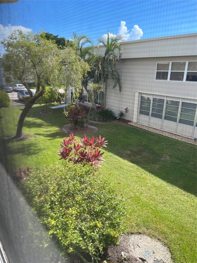 140 Capri C, Delray Beach, FL 33484 - photo 3