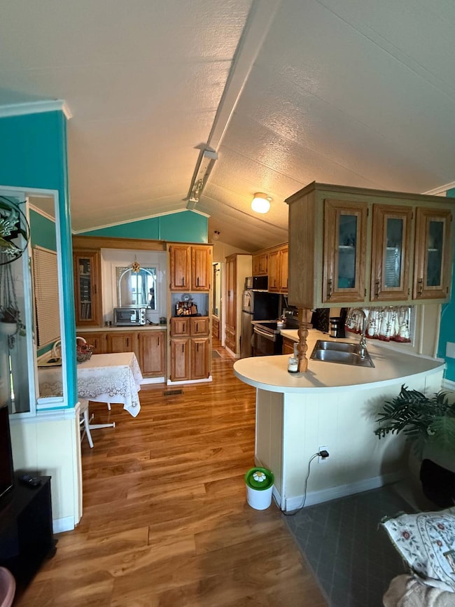 5757 66th St N unit 36, Saint Petersburg, FL 33709 - photo 4