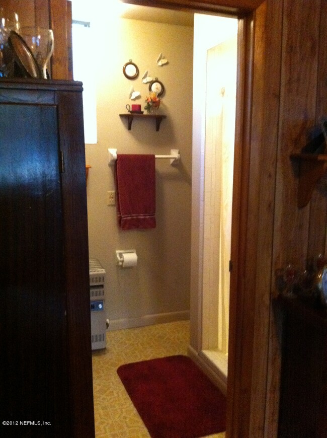 2409 Una Dr, Jacksonville, FL 32216 - photo 4