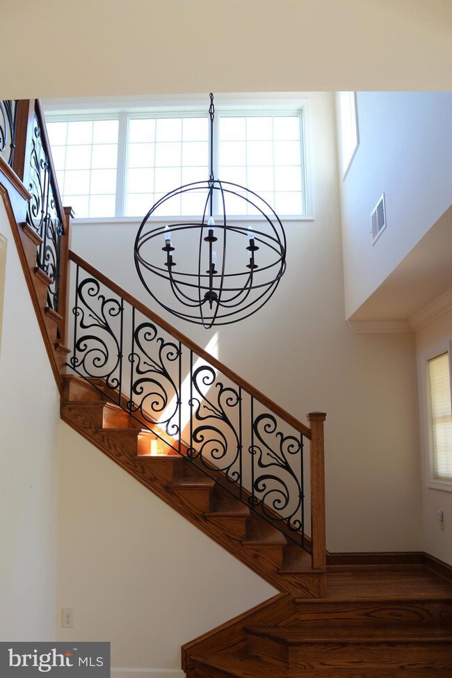 611 Tudor Dr, Hagerstown, MD 21742 - photo 5