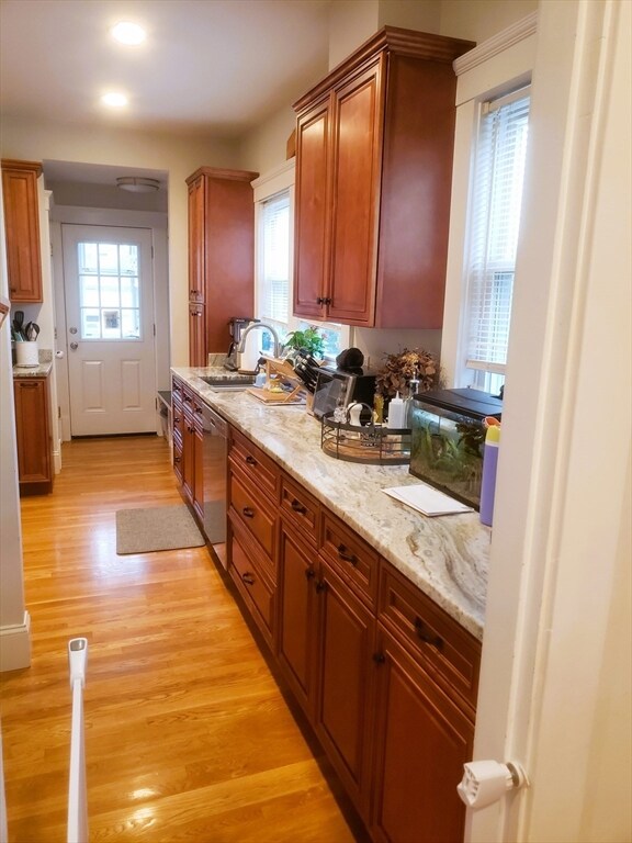 9 Menotomy Rd unit 1, Arlington, MA 02476 - photo 7