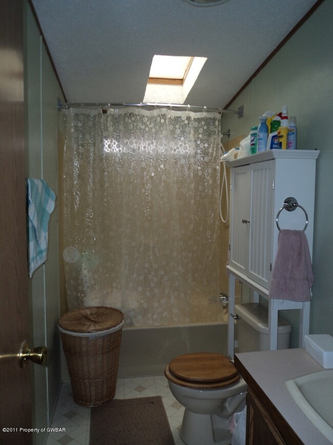 FULL BATH