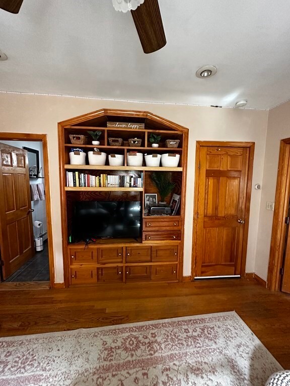 8 Williams Ct unit 1, Somerville, MA 02143 - photo 4