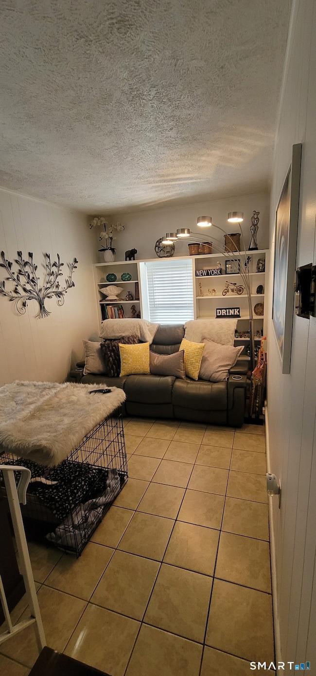 unlisted-address, Bridgeport, CT 06610 - photo 6