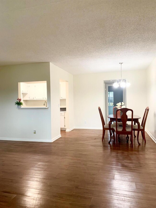 336 Windsor O, West Palm Beach, FL 33417 - photo 5