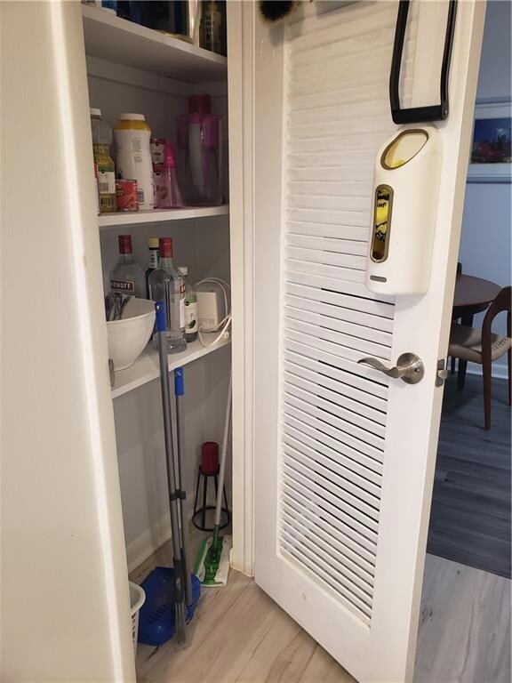 639 W Oakland Park Blvd unit 212D, Wilton Manors, FL 33311 - photo 7