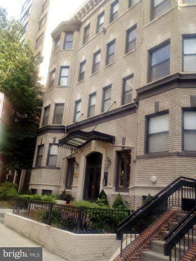 2012 O St NW unit 41, Washington, DC 20036 - photo 3