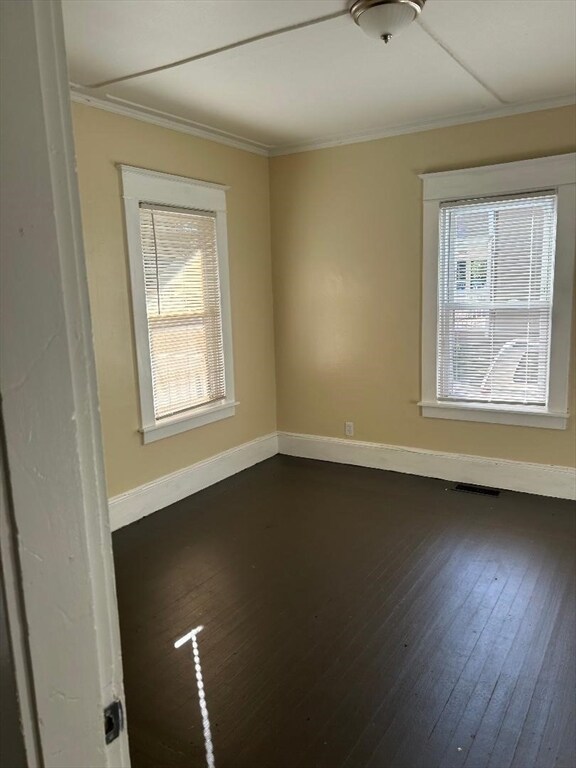 42 Benton St unit 1, Springfield, MA 01109 - photo 5