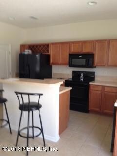 8866 Inlet Bluff Dr, Jacksonville, FL 32216 - photo 3