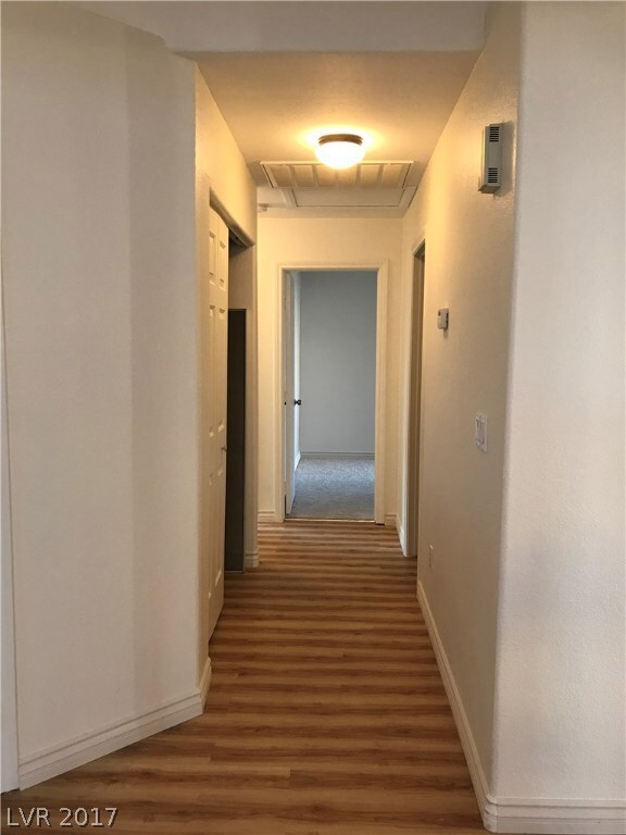 Walkaway to Bedrooms