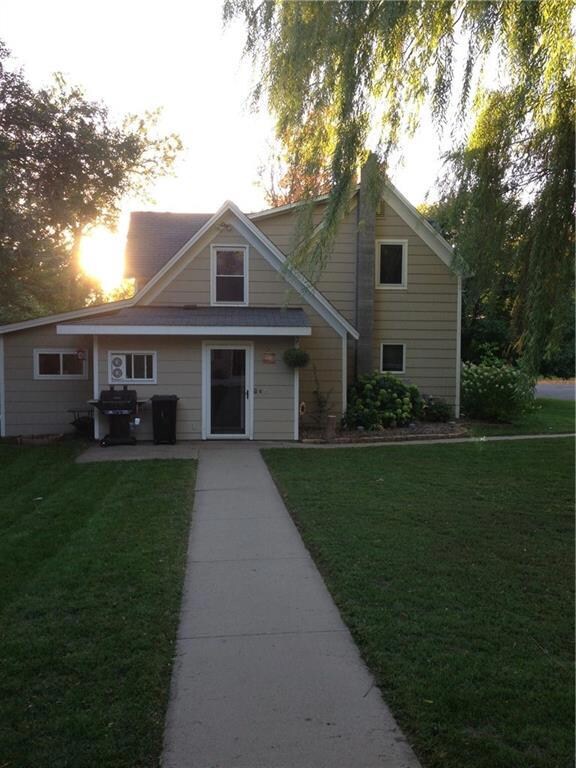 1802 11th St E unit E, Menomonie, WI 54751 - photo 2