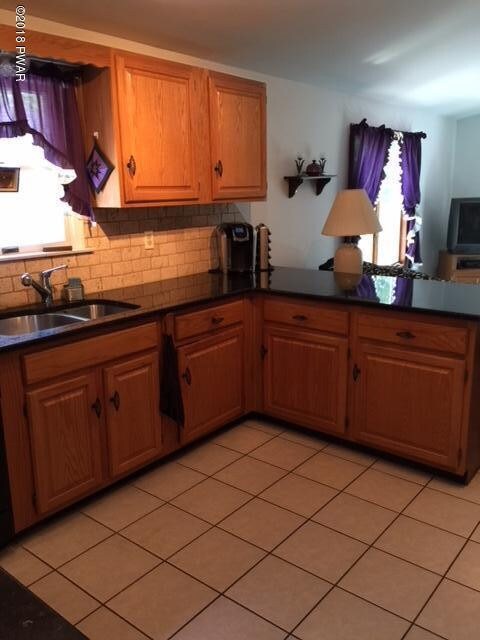 195 Locust Dr, Milford, PA 18337 - photo 3