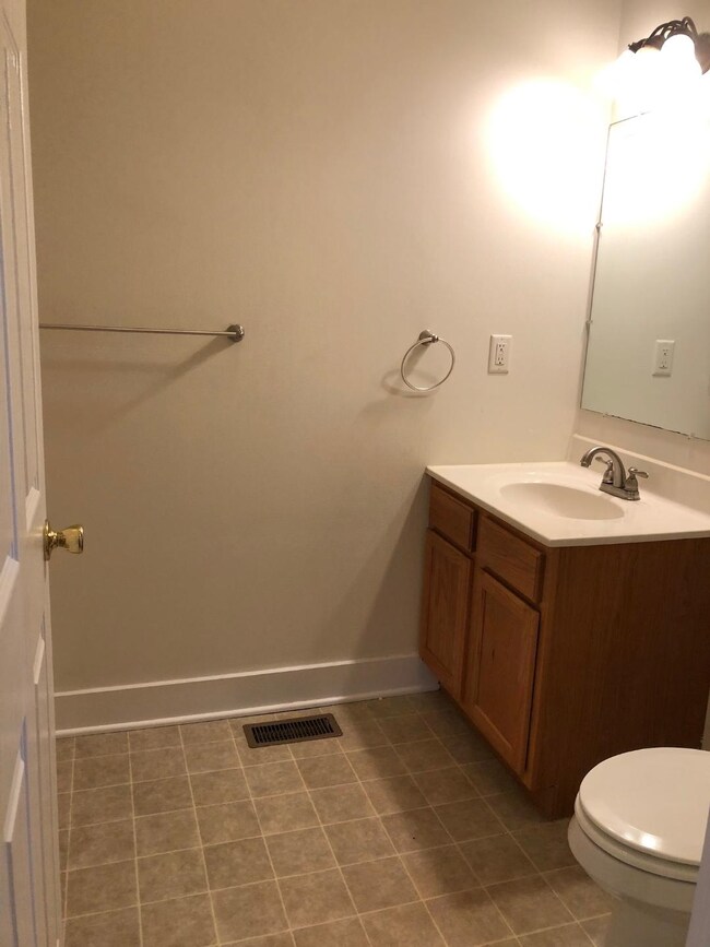 420 W 6th St unit C, Bloomington, IN 47404 - photo 6