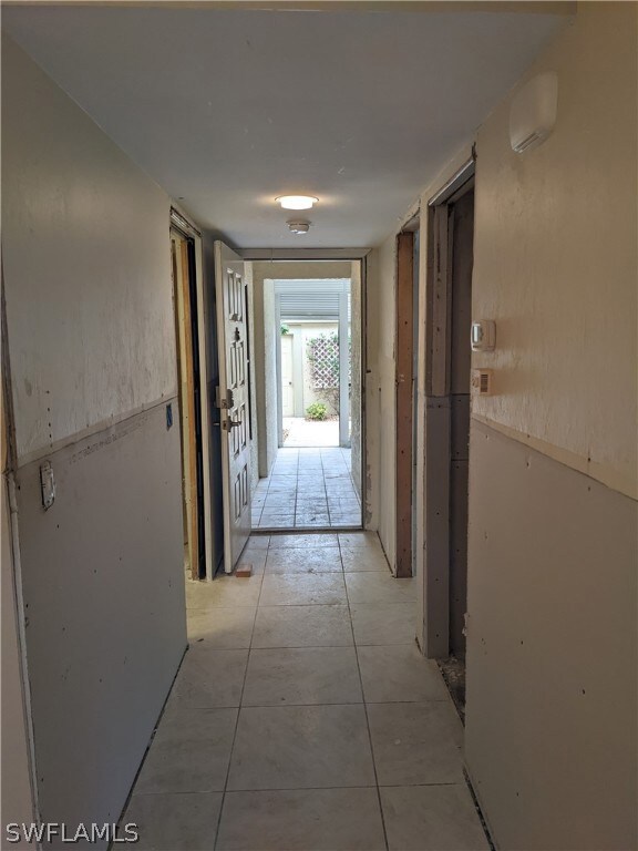 Hallway Entrance
