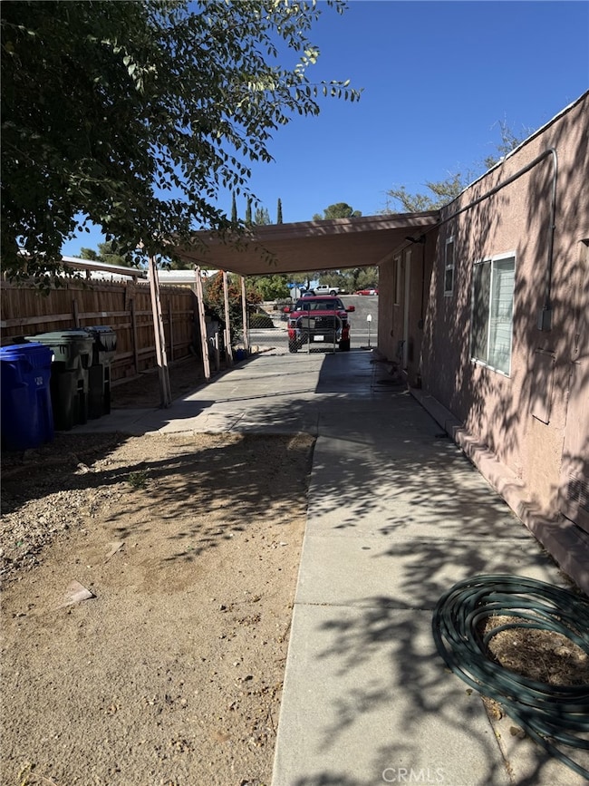 13959 Victoria Dr, Victorville, CA 92395 - photo 4