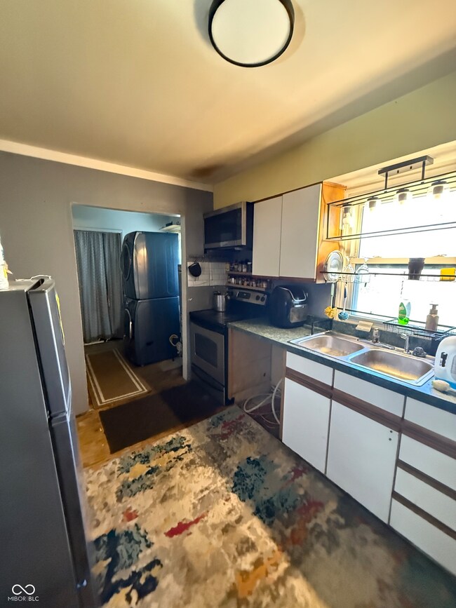 2424 W 66th St, Indianapolis, IN 46268 - photo 4